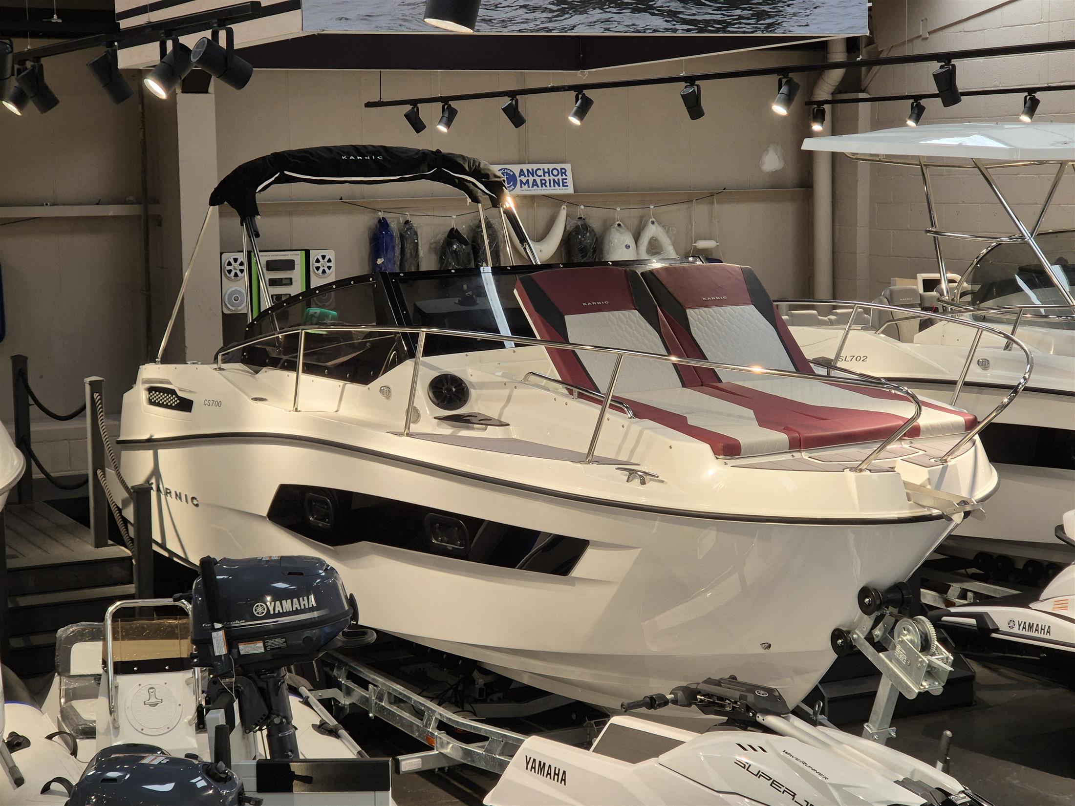 New Karnic CS700S Package with Yamaha F250 Four Stroke XL DBW Outboard Engine